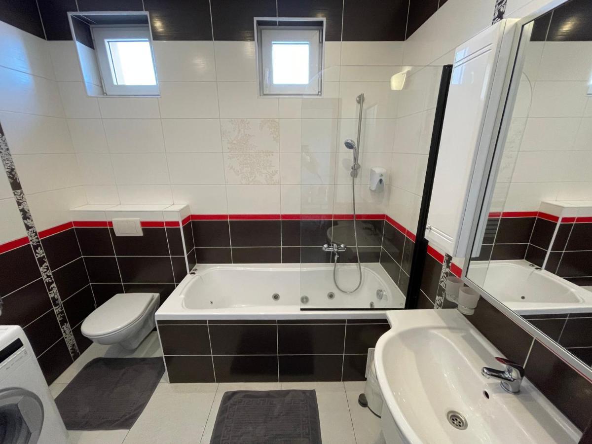 Apartmány Diana Dunajska Streda Bagian luar foto