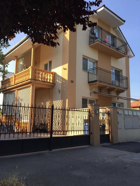 Apartmány Diana Dunajska Streda Ruang foto